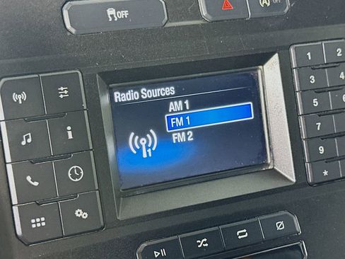 Used 2018 Ford F150 XLT image 26