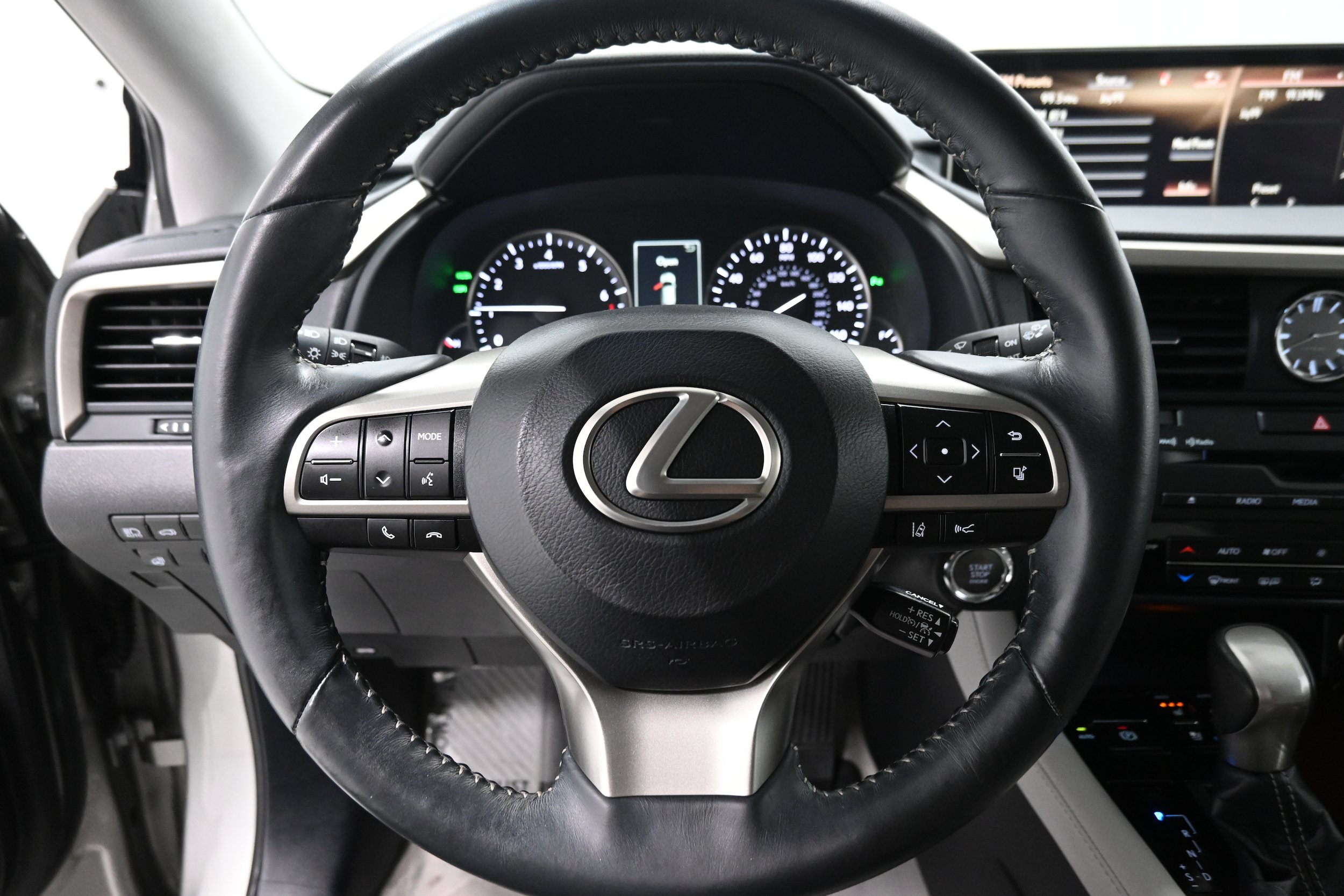 Used 2017 Lexus RX 350 AWD w/ Premium Package image 8