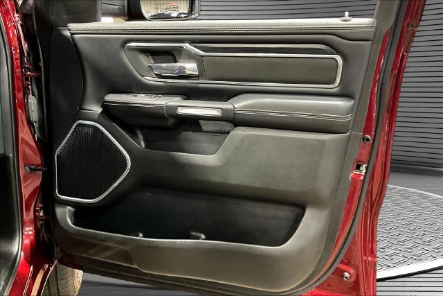 Used 2023 RAM 1500 Laramie AWD/4WD image 28