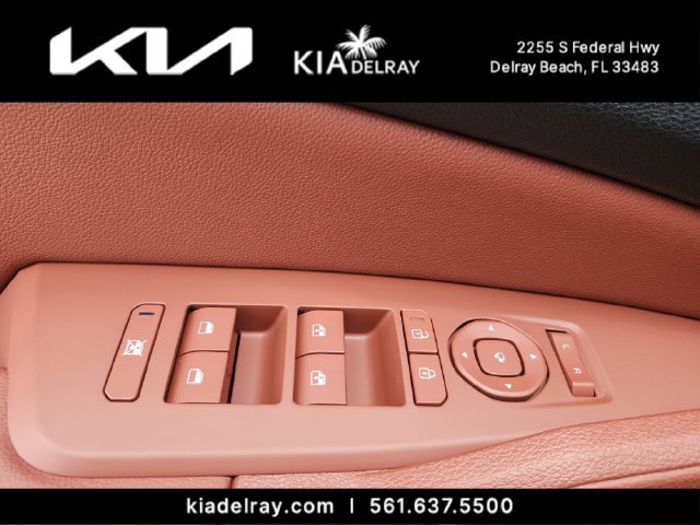 New 2026 Kia Sportage SX AWD/4WD image 17