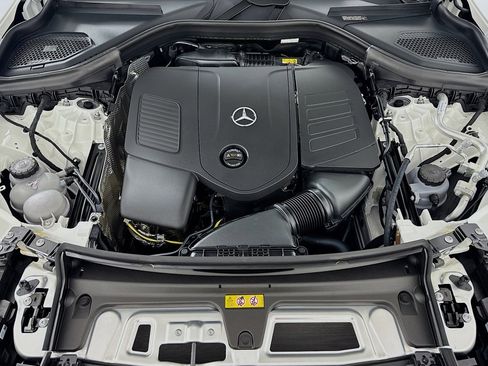 New 2026 Mercedes-Benz GLC 300 image 10