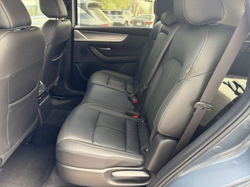 Used 2025 MAZDA CX-70 3.3 Turbo w/ Preferred Package image 40