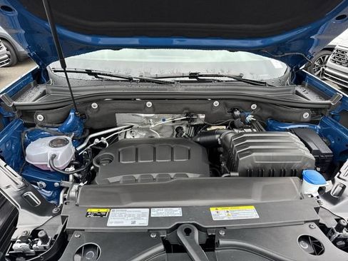 Used 2025 Volkswagen Atlas SE FWD image 23