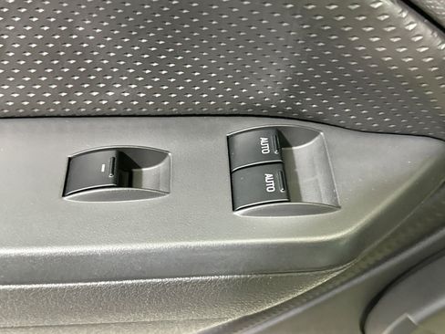 Used 2006 Ford Mustang GT image 16