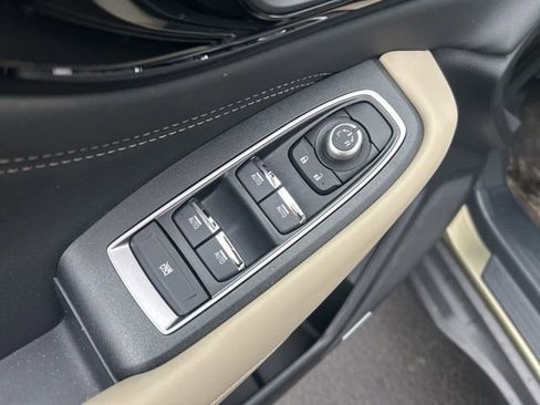 Used 2024 Subaru Outback Limited XT image 11