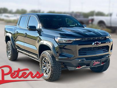Used 2024 Chevrolet Colorado ZR2 w/ Technology Package