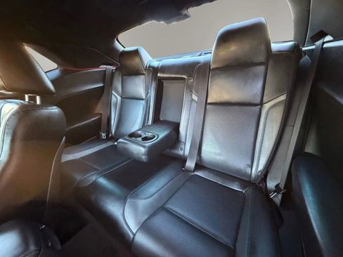 Used 2018 Dodge Challenger R/T Plus RWD image 30