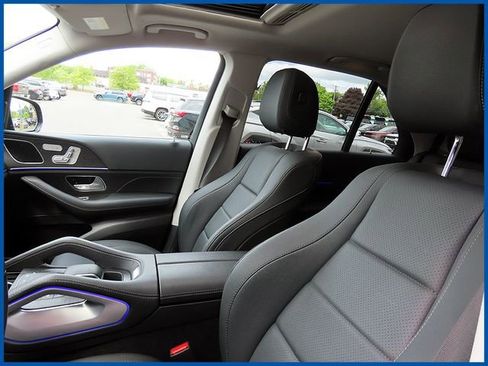 Used 2024 Mercedes-Benz GLE 350 4MATIC image 13