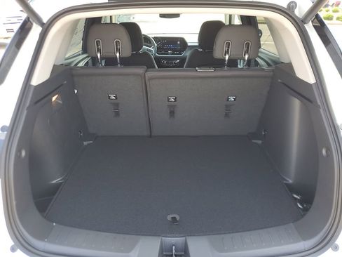 New 2026 Chevrolet TrailBlazer LT w/ Convenience Package FWD image 7
