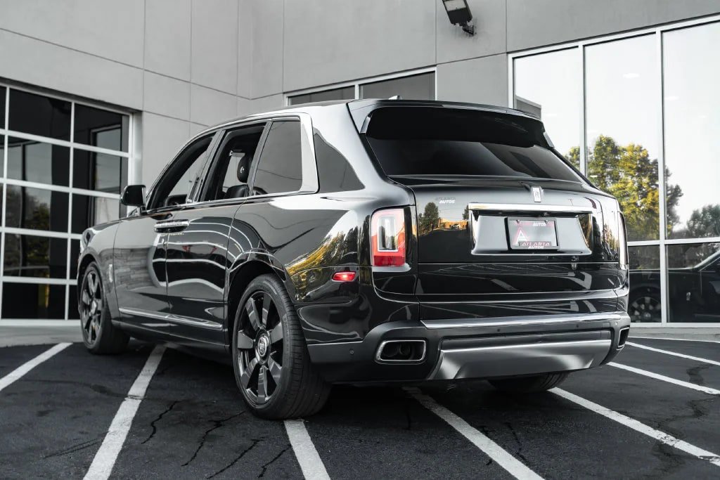 Used 2019 Rolls-Royce Cullinan AWD/4WD image 10