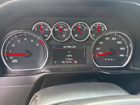 Used 2021 Chevrolet Silverado 1500 RST AWD/4WD image 18