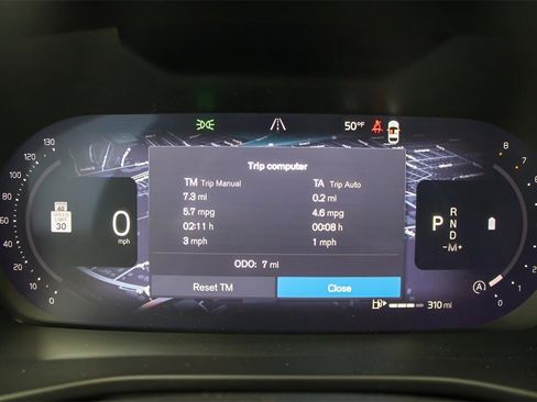 New 2026 Volvo XC40 B4 Plus w/ Protection Package Premier image 23