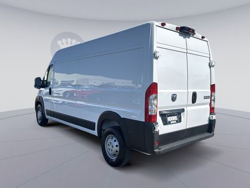 Used 2023 RAM ProMaster 2500 FWD image 14