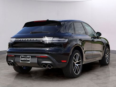 New 2026 Porsche Macan AWD/4WD image 8