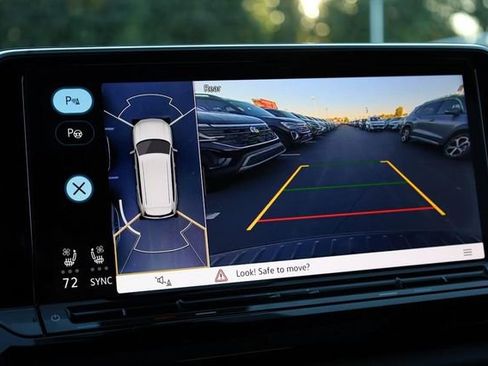 New 2026 Volkswagen Atlas SEL Premium R-Line image 15