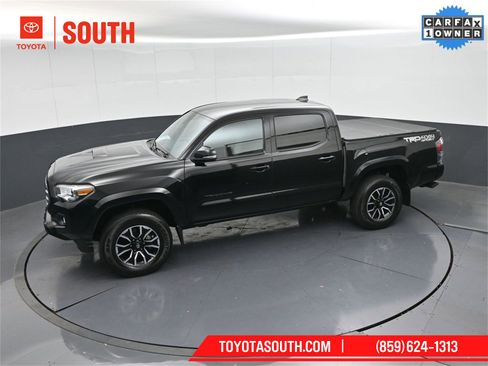 Used 2023 Toyota Tacoma TRD Sport image 45
