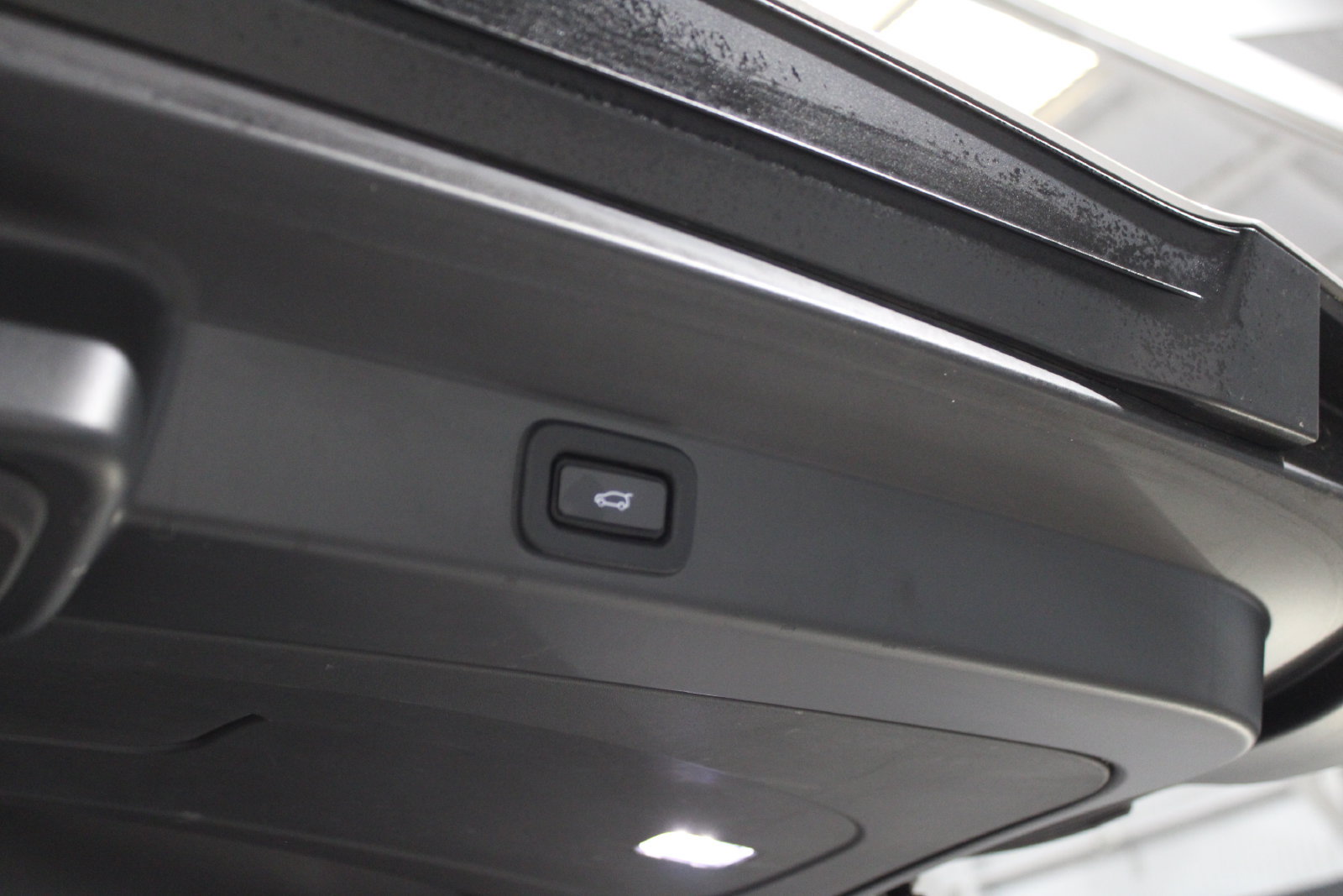 Used 2023 Land Rover Range Rover Sport SE AWD/4WD image 14