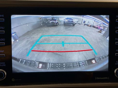 Used 2022 Toyota Tacoma SR5 RWD image 9