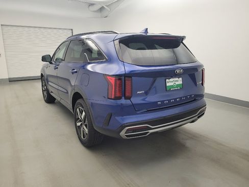 Used 2021 Kia Sorento EX w/ Panoramic Sunroof Package AWD/4WD image 5