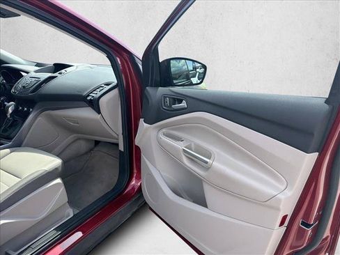 Used 2016 Ford Escape SE FWD image 24