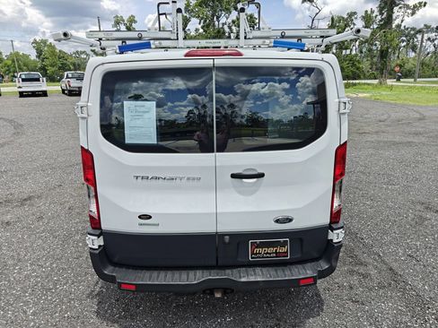 Used 2017 Ford Transit 250 130 Low Roof image 8