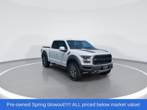 Used 2018 Ford F150 Raptor w/ Equipment Group 802A Luxury AWD/4WD image 2