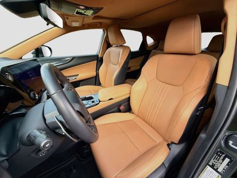 Used 2024 Lexus NX 350 AWD image 11