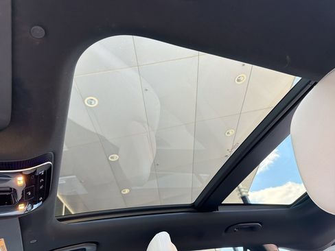 Certified 2026 Mercedes-Benz GLC 300 image 15