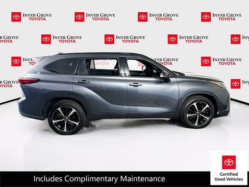 Certified 2021 Toyota Highlander XSE AWD/4WD image 4