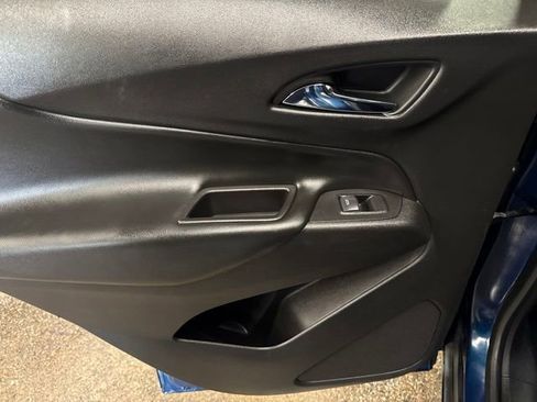 Used 2019 Chevrolet Equinox LT AWD/4WD image 20