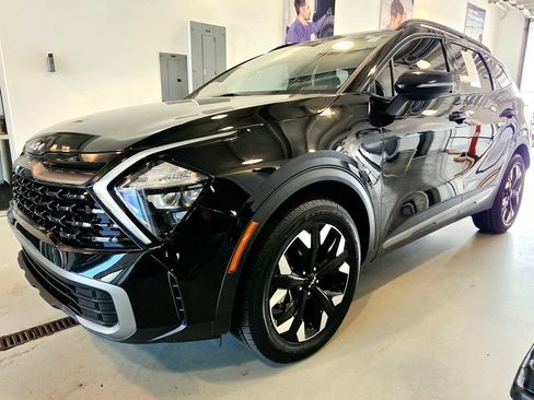 Used 2023 Kia Sportage X-Line w/ X-Line Premium Package AWD/4WD image 4