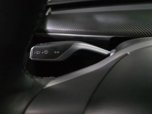 Used 2020 Tesla Model Y Long Range image 22