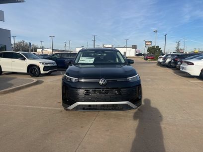 New 2026 Volkswagen Tiguan SE