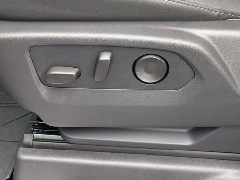 New 2026 Chevrolet Silverado 1500 LT AWD/4WD image 12
