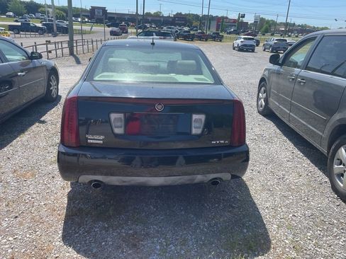 Used 2007 Cadillac STS V8 w/ Preferred Equipment Group image 4