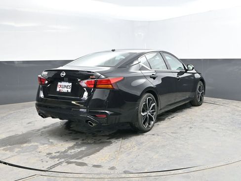 Used 2025 Nissan Altima 2.5 SR image 7