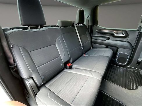 Used 2024 Chevrolet Silverado 1500 LT AWD/4WD image 30