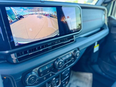 New 2026 Jeep Wrangler Unlimited Rubicon AWD/4WD image 16