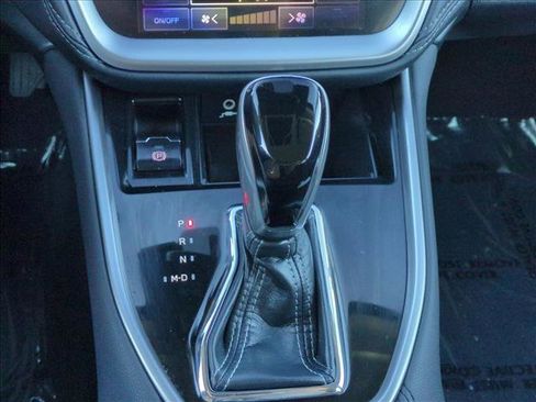 Certified 2025 Subaru Outback Premium image 12