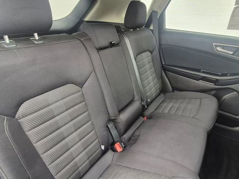 Used 2016 Ford Edge SEL image 5