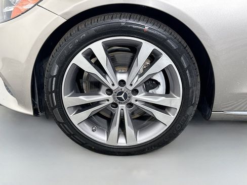 Used 2019 Mercedes-Benz C 300 Sedan image 38