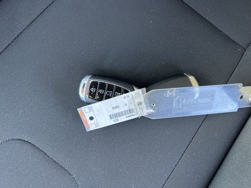 Used 2023 Hyundai Elantra SEL image 37