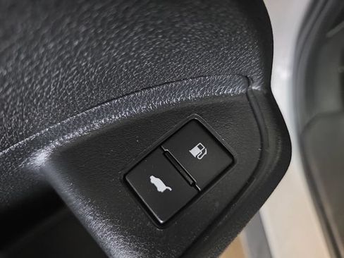 Used 2022 Honda Pilot TrailSport image 30