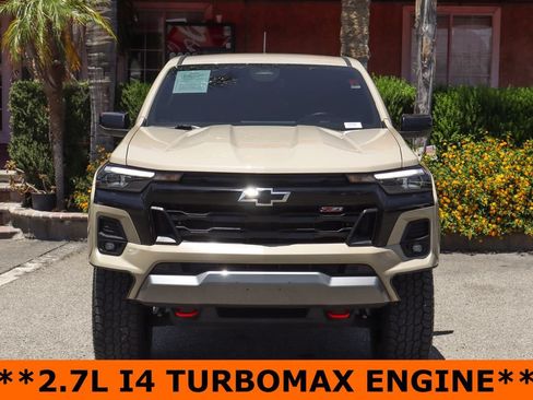Used 2024 Chevrolet Colorado Z71 w/ Z71 Convenience Package 2 AWD/4WD image 3