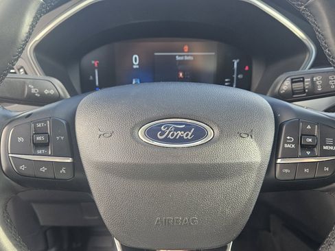 Used 2024 Ford Escape Active FWD image 17