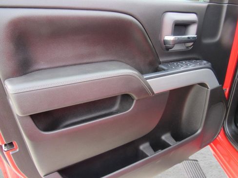 Used 2016 Chevrolet Silverado 2500 LT w/ LT Convenience Package image 20