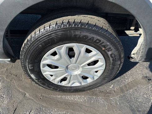 Used 2024 Ford Transit 350 XLT image 21