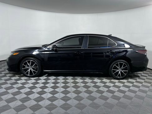 Certified 2024 Toyota Camry SE image 8