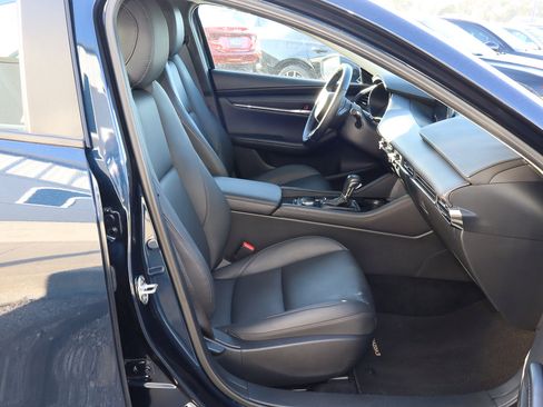 Used 2025 MAZDA MAZDA3 s image 25