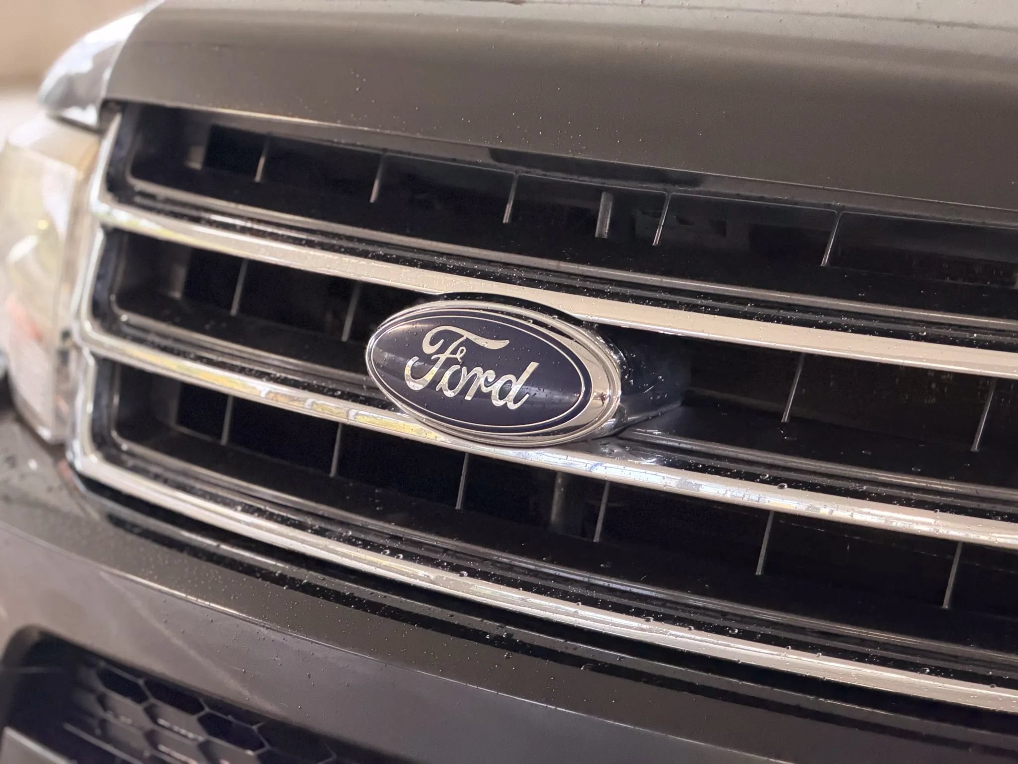 Used 2015 Ford Expedition EL XLT w/ Equipment Group 202A AWD/4WD image 9